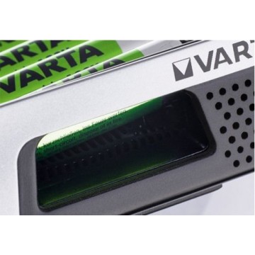 Varta 57675 101 441 Auto/Indoor battery charger Nero, Argento carica batterie