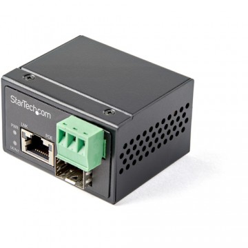 StarTech.com Media converter fibra a Ethernet 30W - Convertitore gigabit fibra ottica rame per uso industriale - PoE+ Media conv